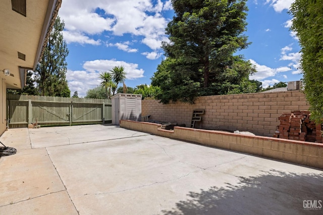 401 Via Carisma, Bakersfield, CA 93309 - view of patio / terrace featuring fence and a gate