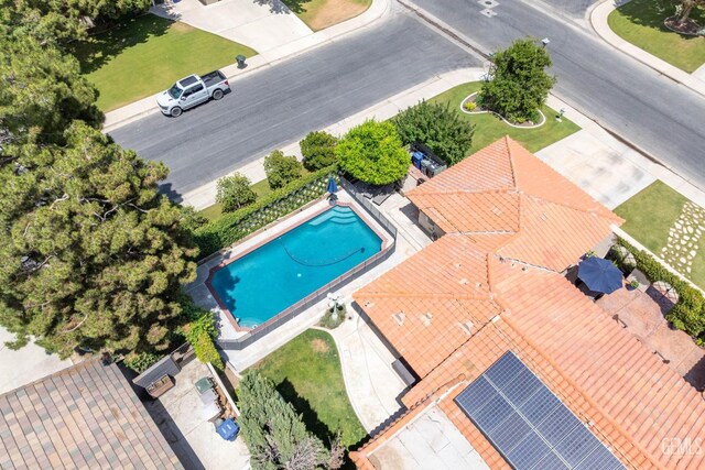 401 Via Carisma, Bakersfield, CA 93309 - bird's eye view of a pool