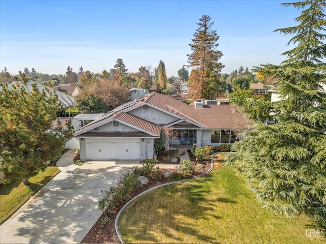 view of front of home with a front yard