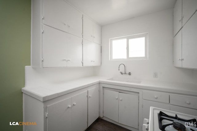 1729 Melody Ln, Bakersfield, CA 93308 - photo 17