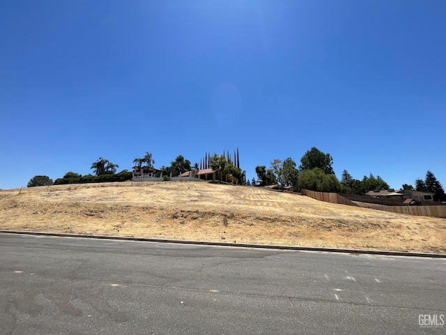 12655 Cattle King Dr, Bakersfield, CA 93306