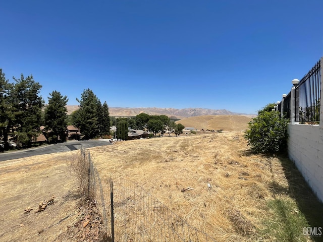 12655 Cattle King Dr, Bakersfield, CA 93306