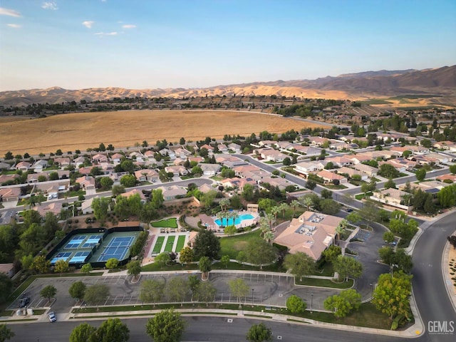 bird's eye view featuring a mountain view