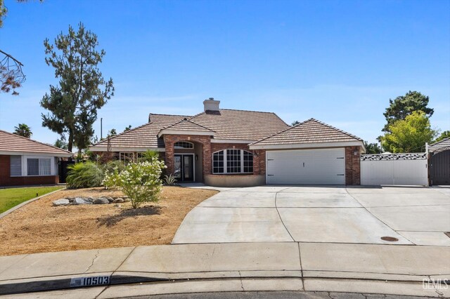 10503 Trophy Ct, Bakersfield, CA 93312 - photo 3