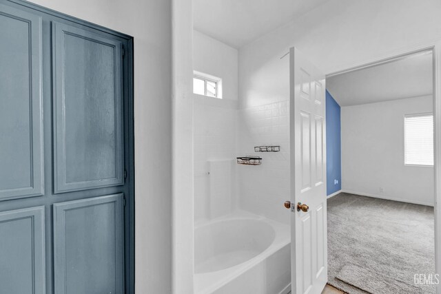 5403 Cascade Ridge St, Bakersfield, CA 93307 - full bath with plenty of natural light