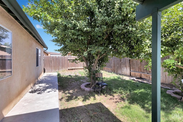 5403 Cascade Ridge St, Bakersfield, CA 93307 - view of fenced backyard