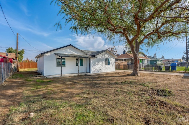 321 Airport Dr, Bakersfield CA, 93308, 2 bedrooms, 1 bath house for sale