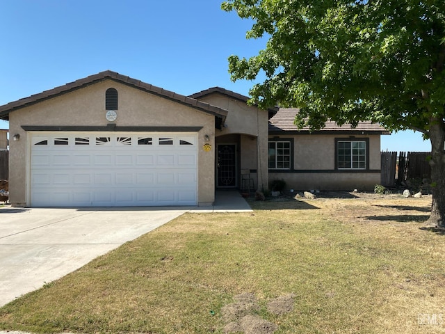 1509 Engelberg Dr, Bakersfield, CA 93307 - photo 1