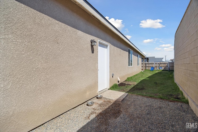 3116 Seymour St, Tulare, CA 93274 - view of property exterior with stucco siding