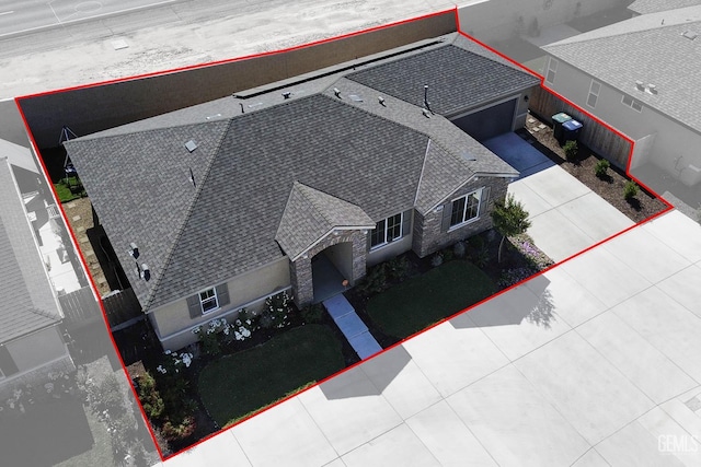 3116 Seymour St, Tulare, CA 93274 - aerial view of property and surrounding area featuring property parcel outlined