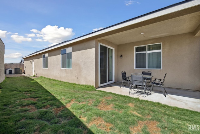 3116 Seymour St, Tulare, CA 93274 - view of yard featuring a patio and central AC unit