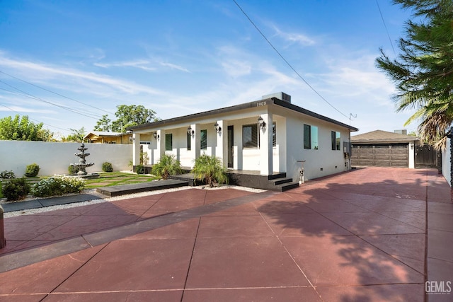 1908 Lotus Ln, Bakersfield, CA 93307 - photo 1