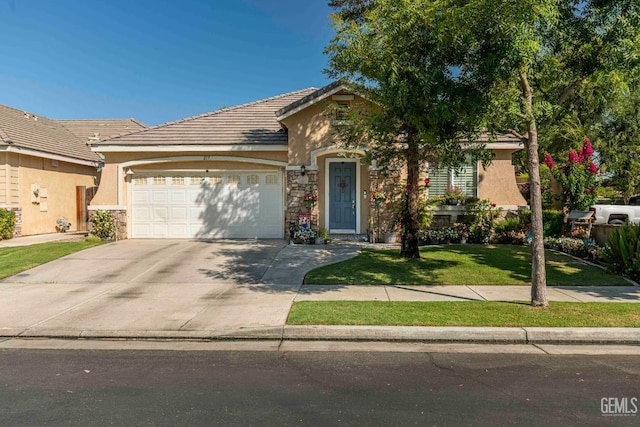 217 Hollyhill Dr, Bakersfield, CA 93312 - photo 1