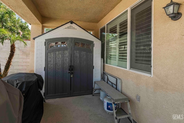 217 Hollyhill Dr, Bakersfield, CA 93312 - photo 23