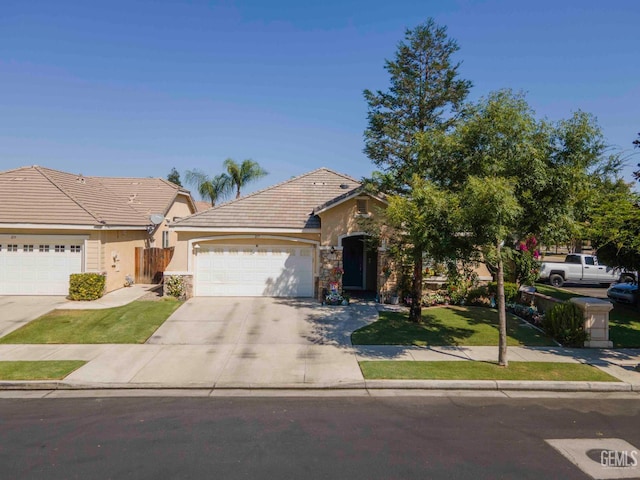 217 Hollyhill Dr, Bakersfield, CA 93312 - photo 26