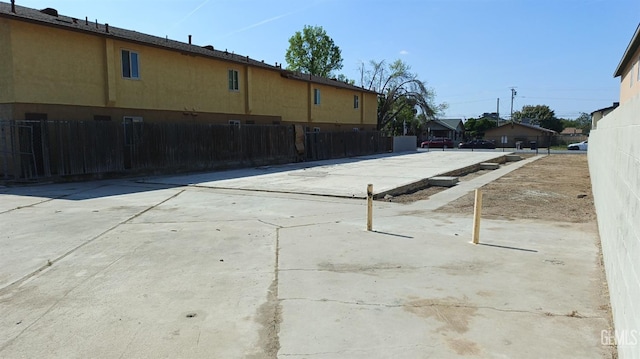 1414 Monterey St, Bakersfield, CA 93305