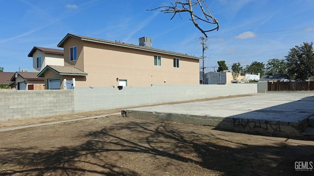 1414 Monterey St, Bakersfield, CA 93305