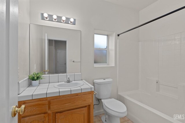408 Brite Meadow Ct, Bakersfield, CA 93308 - bathroom featuring vanity, toilet, and shower / bath combination