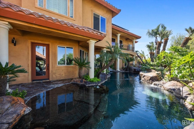 4905 Islands Dr, Bakersfield, CA 93312 - view of swimming pool featuring a garden pond