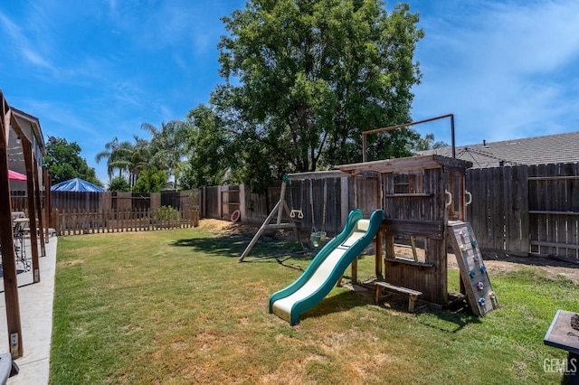 12503 Maclure Dr, Bakersfield, CA 93311 - view of play area with a fenced backyard
