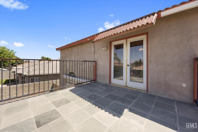 4312 Rio Viejo Dr, Bakersfield, CA 93313 - view of patio with a balcony