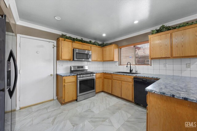 4312 Rio Viejo Dr, Bakersfield, CA 93313 - kitchen with recessed lighting, stainless steel appliances, ornamental molding, a sink, and decorative backsplash