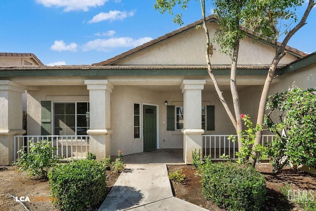 9827 Metherly Hill Rd, Bakersfield, CA 93312 - view of front of property featuring stucco siding