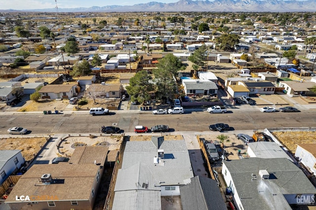 bird's eye view featuring a mountain view