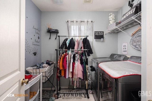 11703 Revolution Rd, Bakersfield, CA 93312 - laundry room featuring washing machine and clothes dryer