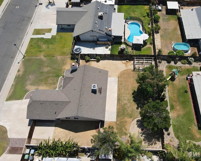 12301 Nacelle Ave, Bakersfield, CA 93312 - aerial view of a pool area