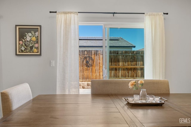8610 Kowa St, Bakersfield, CA 93314 - view of dining space