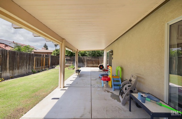 4811 Council Bluffs Ct, Bakersfield, CA 93311 - fenced backyard featuring a patio area