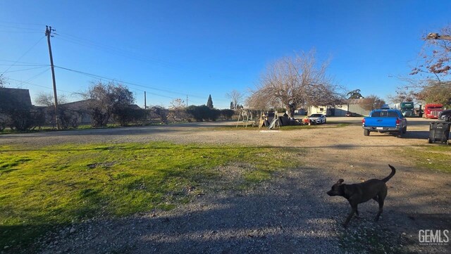 738 Fresno Ave, Shafter, CA 93263 - photo 29