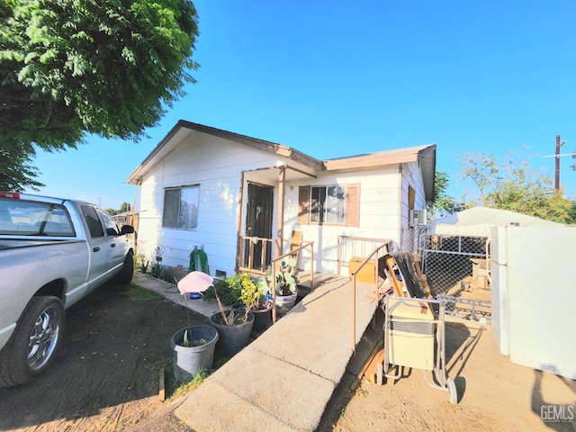 3600 Cottonwood Rd, Bakersfield, CA 93307 - view of front facade