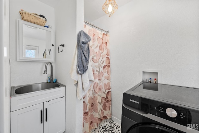 21633 Golden Hills Blvd, Tehachapi, CA 93561 - laundry room with washer / dryer and cabinet space