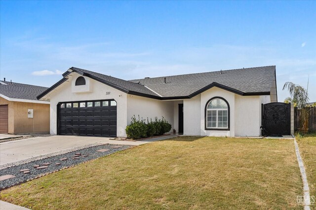 337 Cesar Chavez Ln, Delano, CA 93215 - photo 6