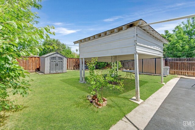 518 Lincoln Ave, Bakersfield, CA 93308 - photo 18