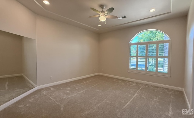 3006 Springbank Ct, Bakersfield, CA 93311 - spare room featuring carpet floors, ceiling fan, baseboards, and recessed lighting