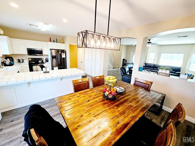 606 New Zealand Dr, Bakersfield, CA 93307 - photo 14