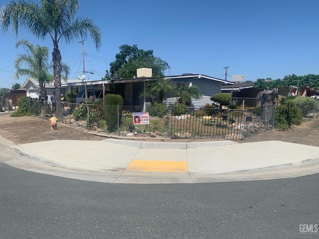 1473 22nd Ave, Delano, CA 93215 - view of front of house with fence private yard