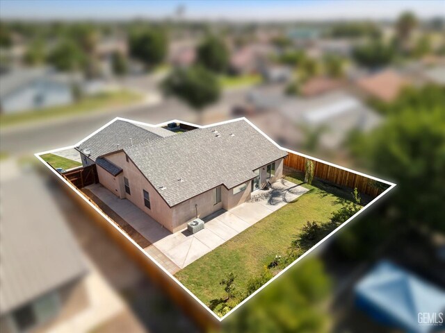 601 Jervis Ct, Bakersfield, CA 93307 - photo 17