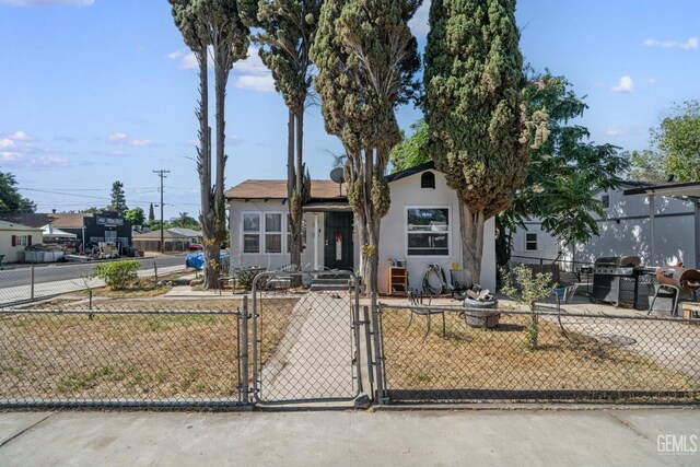 701 Woodrow Ave, Bakersfield, CA 93308 - photo 12