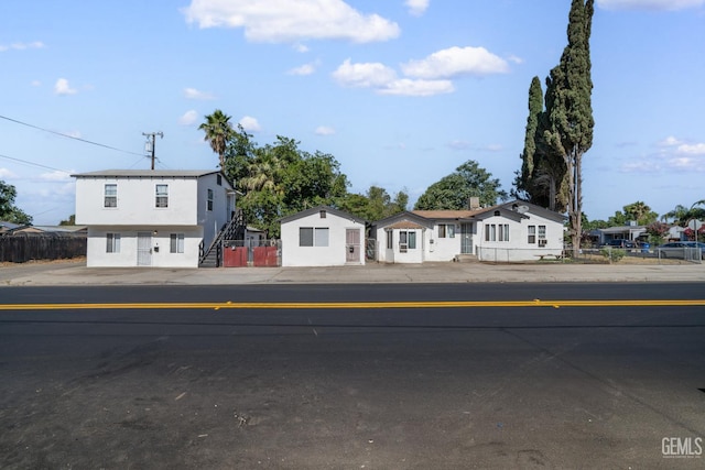 701 Woodrow Ave, Bakersfield, CA 93308 - photo 3