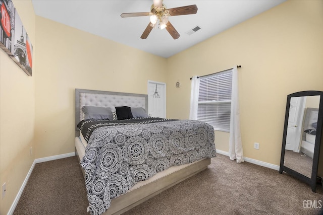 carpeted bedroom featuring ceiling fan