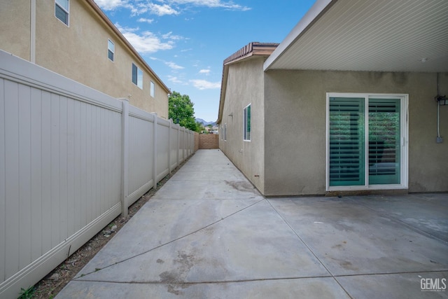 18019 Lapis Ln, San Bernardino, CA 92407 - view of patio / terrace