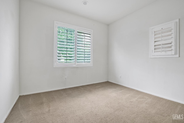 18019 Lapis Ln, San Bernardino, CA 92407 - unfurnished room with carpet and baseboards