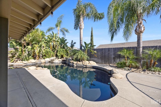 11313 Valletta Ave, Bakersfield, CA 93312 - view of swimming pool featuring a fenced backyard and a patio