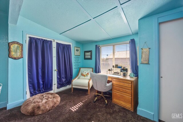 220 Tyler St, Taft, CA 93268 - carpeted office with a textured ceiling, a textured wall, and lofted ceiling