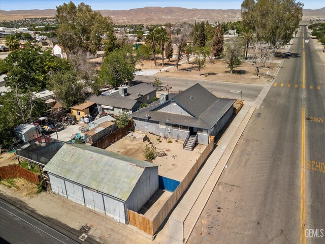 220 Tyler St, Taft, CA 93268 - drone / aerial view of mountains