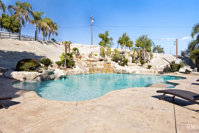 10834 Olcese Rd, Bakersfield, CA 93308 - view of swimming pool featuring a patio